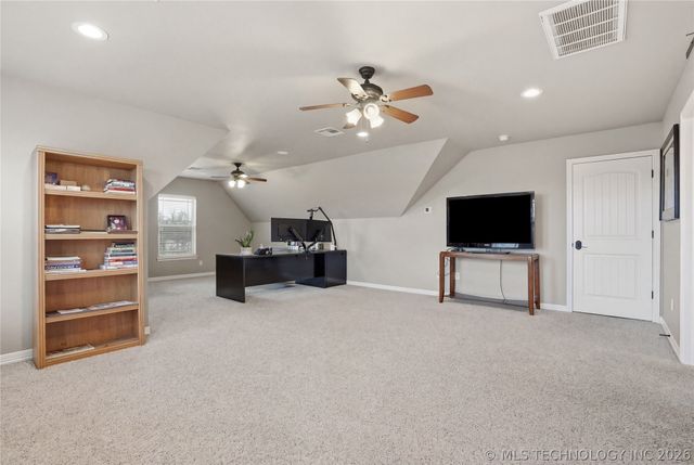 18005 S 71st East Avenue, Bixby, OK 74008