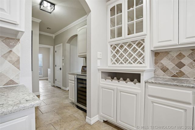 18005 S 71st East Avenue, Bixby, OK 74008