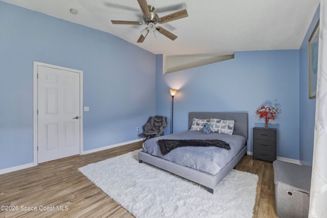 2124 Spring Creek Circle NE, Palm Bay, FL 32905