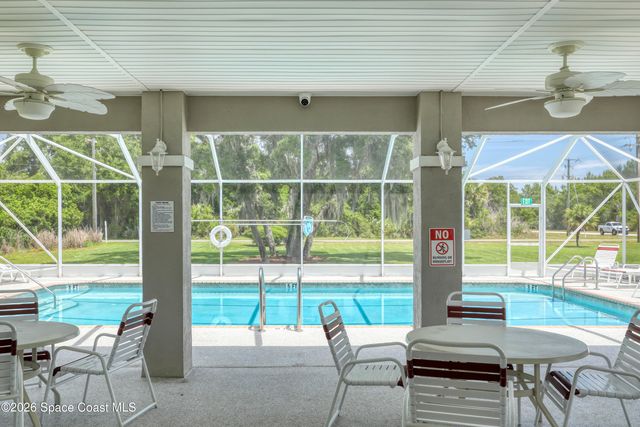 2124 Spring Creek Circle NE, Palm Bay, FL 32905