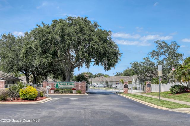 2124 Spring Creek Circle NE, Palm Bay, FL 32905