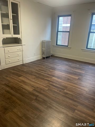 62 Winter Street, New Britain, CT 06051