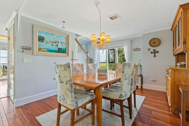 80 Mattakese Road APT 7, West Yarmouth, MA 02673