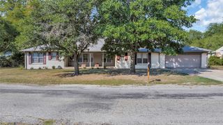 711 N. SW, Ardmore, OK 73401