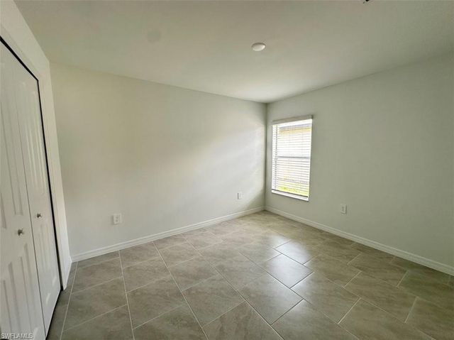 17669 Paradiso WAY, North Fort Myers, FL 33917