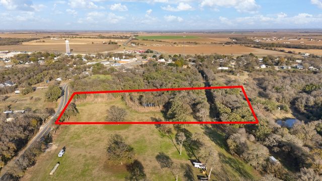 223 W Gaithings, Covington, TX 76636