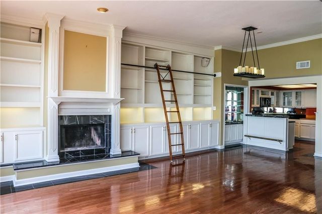 4454 Ocean Dr 4, Corpus Christi, TX 78412
