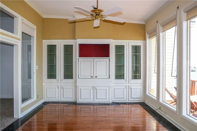 4454 Ocean Dr 4, Corpus Christi, TX 78412