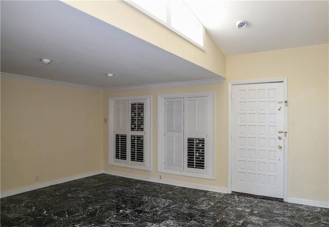 4454 Ocean Dr 4, Corpus Christi, TX 78412