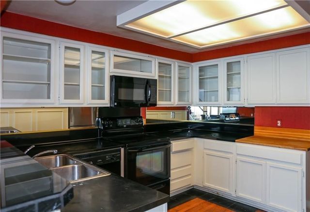 4454 Ocean Dr 4, Corpus Christi, TX 78412