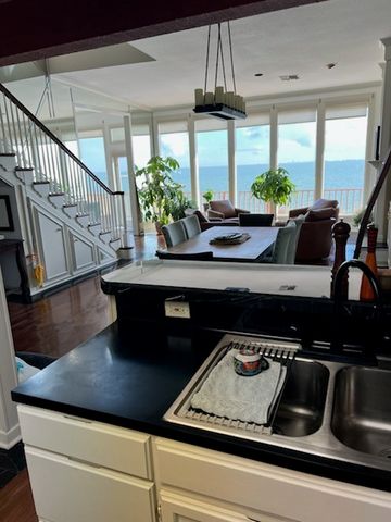 4454 Ocean Dr 4, Corpus Christi, TX 78412