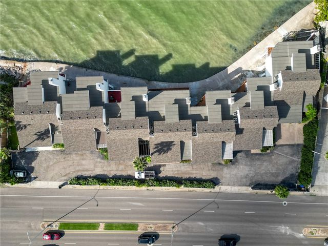 4454 Ocean Dr 4, Corpus Christi, TX 78412