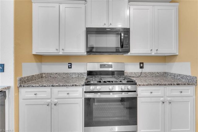 227 Kendall Drive, Winston-salem, NC 27107