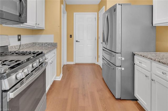 227 Kendall Drive, Winston-salem, NC 27107