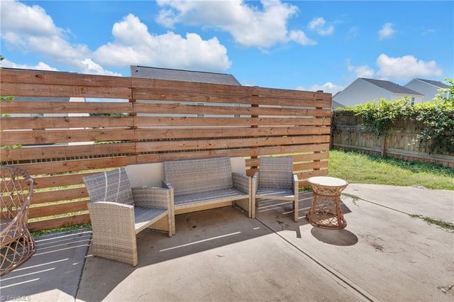 227 Kendall Drive, Winston-salem, NC 27107
