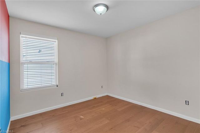227 Kendall Drive, Winston-salem, NC 27107