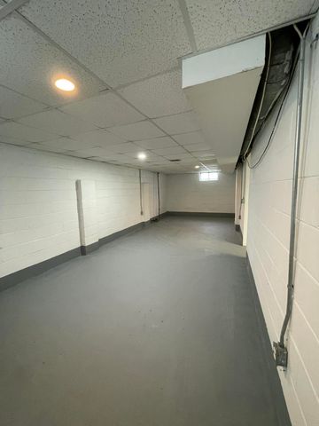 136 Wiltshire Avenue, Battle Creek, MI 49015