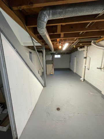 136 Wiltshire Avenue, Battle Creek, MI 49015