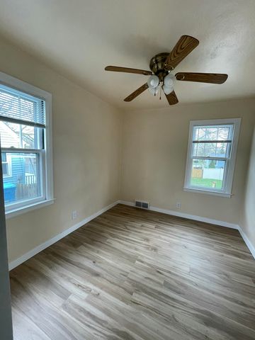 136 Wiltshire Avenue, Battle Creek, MI 49015