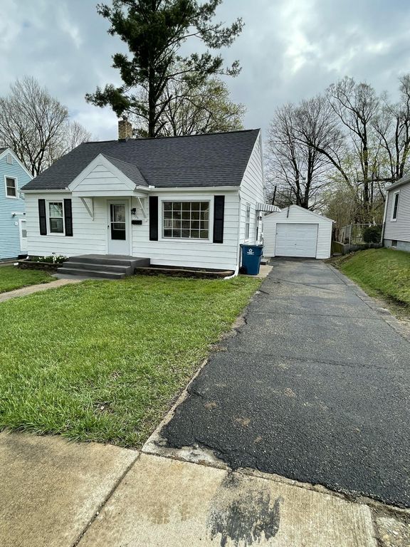 136 Wiltshire Avenue, Battle Creek, MI 49015