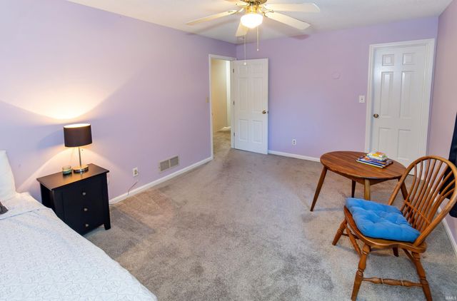 8033 Marywood Drive, Newburgh, IN 47630