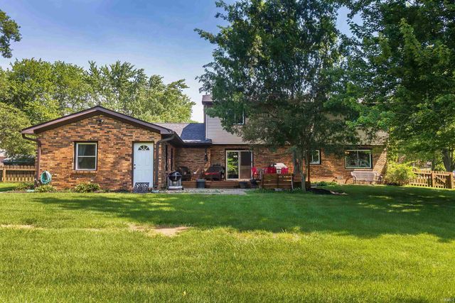 8033 Marywood Drive, Newburgh, IN 47630