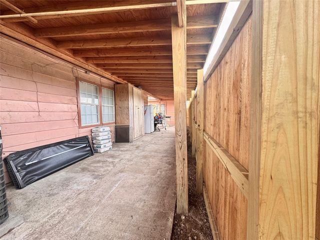 6602 Clemson, Houston, TX 77092