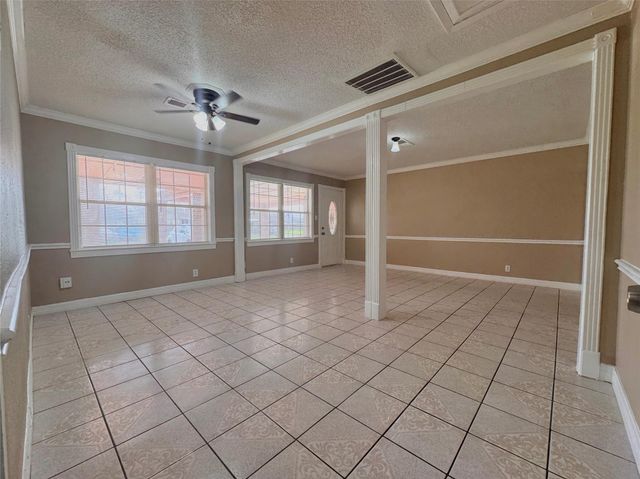 6602 Clemson, Houston, TX 77092