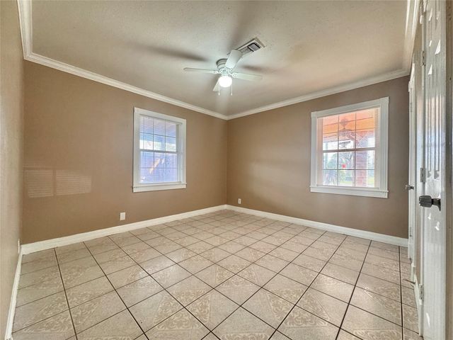 6602 Clemson, Houston, TX 77092