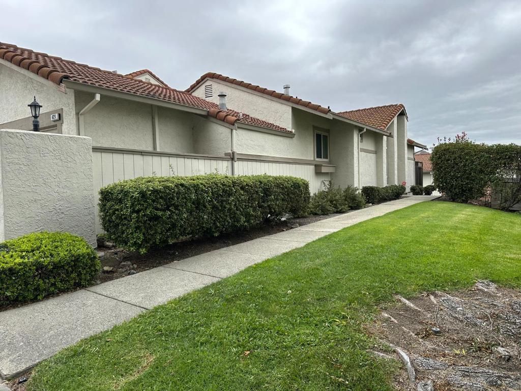 Image 2 of property listing at 621 Via Primavera Court, San Jose, CA 95111
