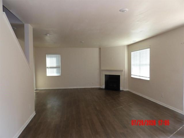 5537 Barberry Avenue, Oakwood, GA 30566