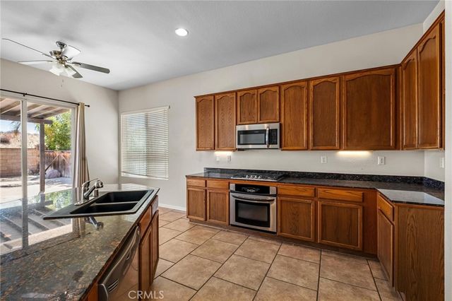 11525 Deerfield, Yucaipa, CA 92399