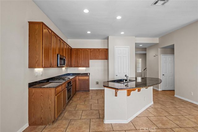 11525 Deerfield, Yucaipa, CA 92399