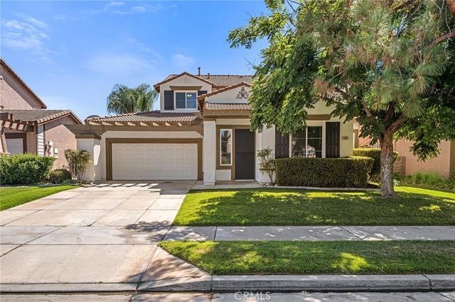 11525 Deerfield, Yucaipa, CA 92399