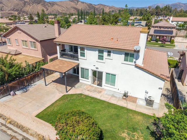 11525 Deerfield, Yucaipa, CA 92399