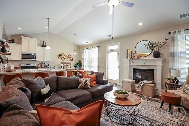 124 Annie Drive, Guyton, GA 31312