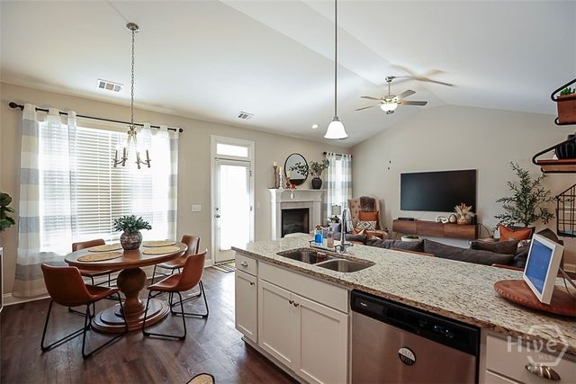 124 Annie Drive, Guyton, GA 31312