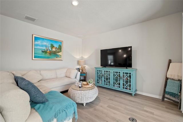 5636 SILVER SUN DRIVE, Apollo Beach, FL 33572