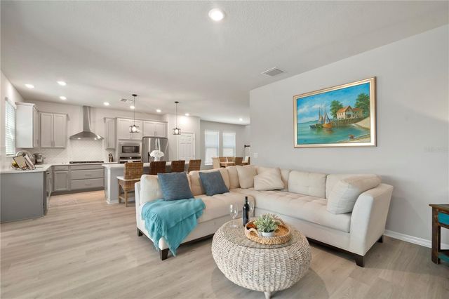 5636 SILVER SUN DRIVE, Apollo Beach, FL 33572