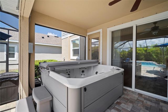 5636 SILVER SUN DRIVE, Apollo Beach, FL 33572