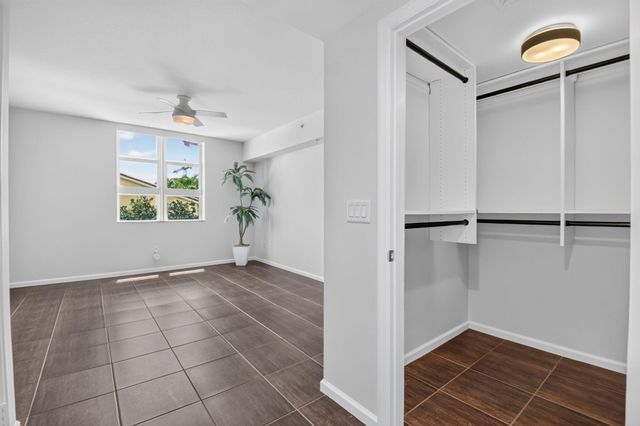 403 S Sapodilla Avenue 307, West Palm Beach, FL 33401