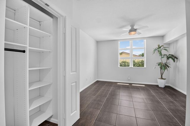 403 S Sapodilla Avenue 307, West Palm Beach, FL 33401