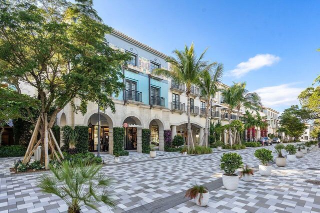 403 S Sapodilla Avenue 307, West Palm Beach, FL 33401