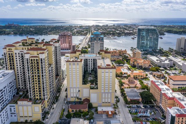 403 S Sapodilla Avenue 307, West Palm Beach, FL 33401