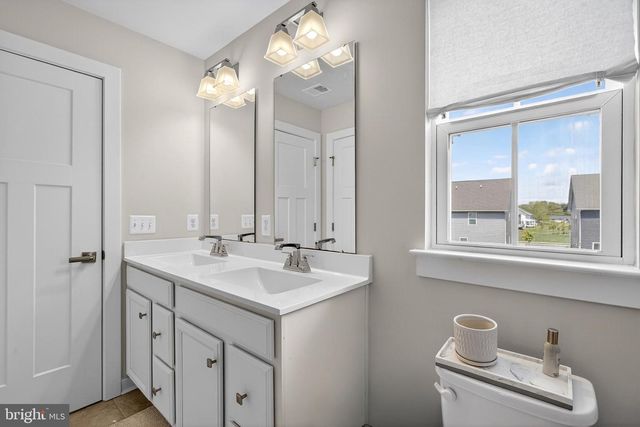 510 VESSEL DR, Middletown, DE 19709