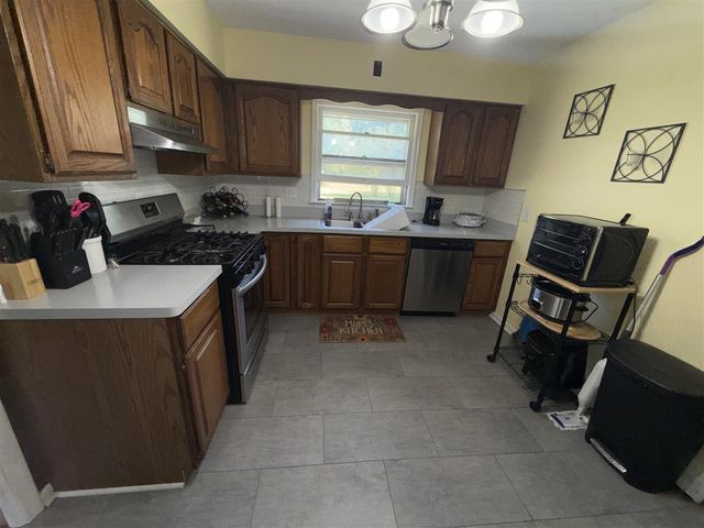 8603 Bunton Road, Willis, MI 48191