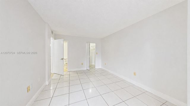 8205 SW 152nd Avenue F212, Miami, FL 33193