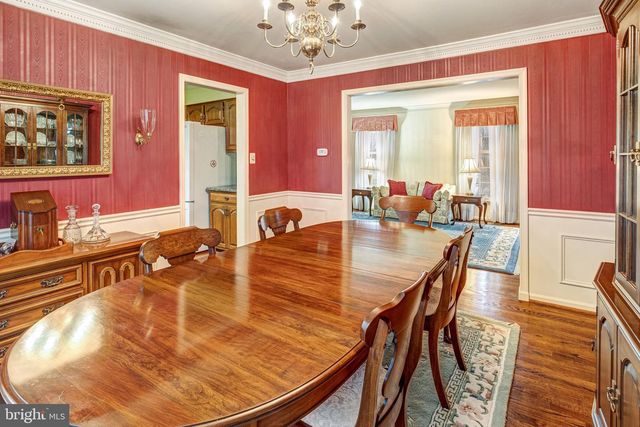 6211 GUILFORD DR, Alexandria, VA 22310