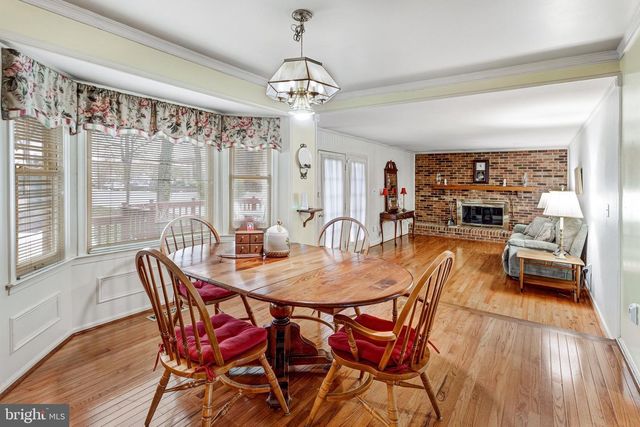 6211 GUILFORD DR, Alexandria, VA 22310