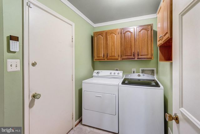 6211 GUILFORD DR, Alexandria, VA 22310